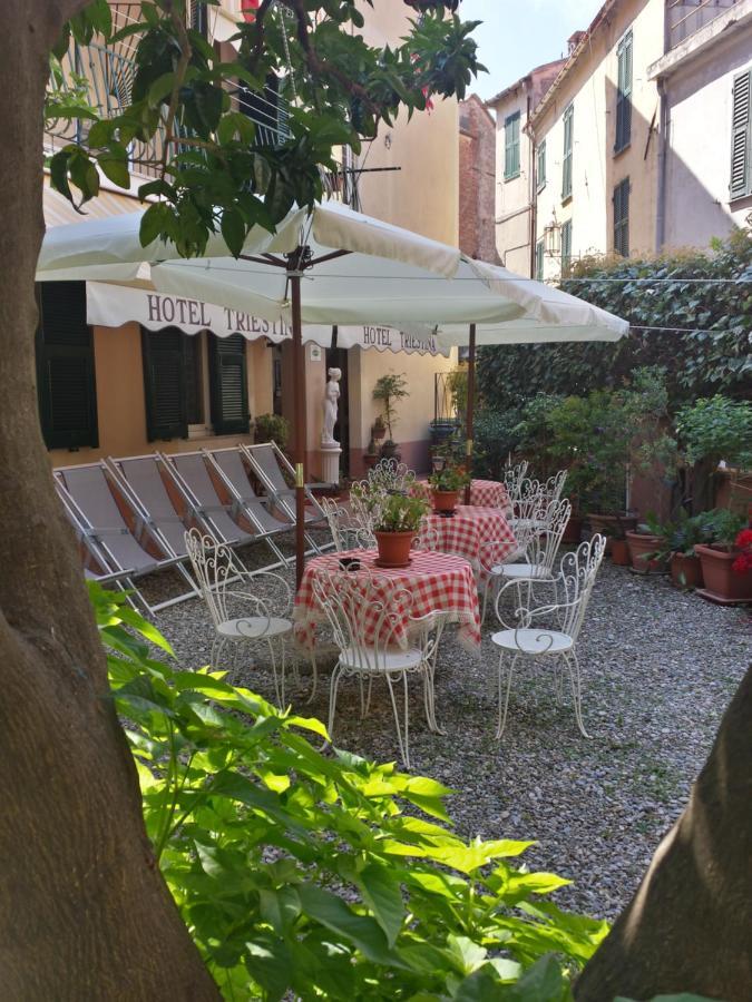 Hotel Triestina Ноли Экстерьер фото
