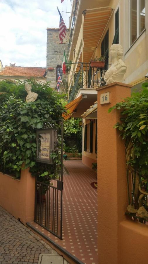 Hotel Triestina Ноли Экстерьер фото